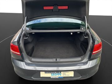 Volkswagen Passat Comfortline 1,4 TSI Navi+SHZ+PDC+Allwette