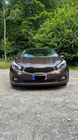Kia cee'd / Ceed 1.4 CVVT Attract  - Kia: Cee D Attract