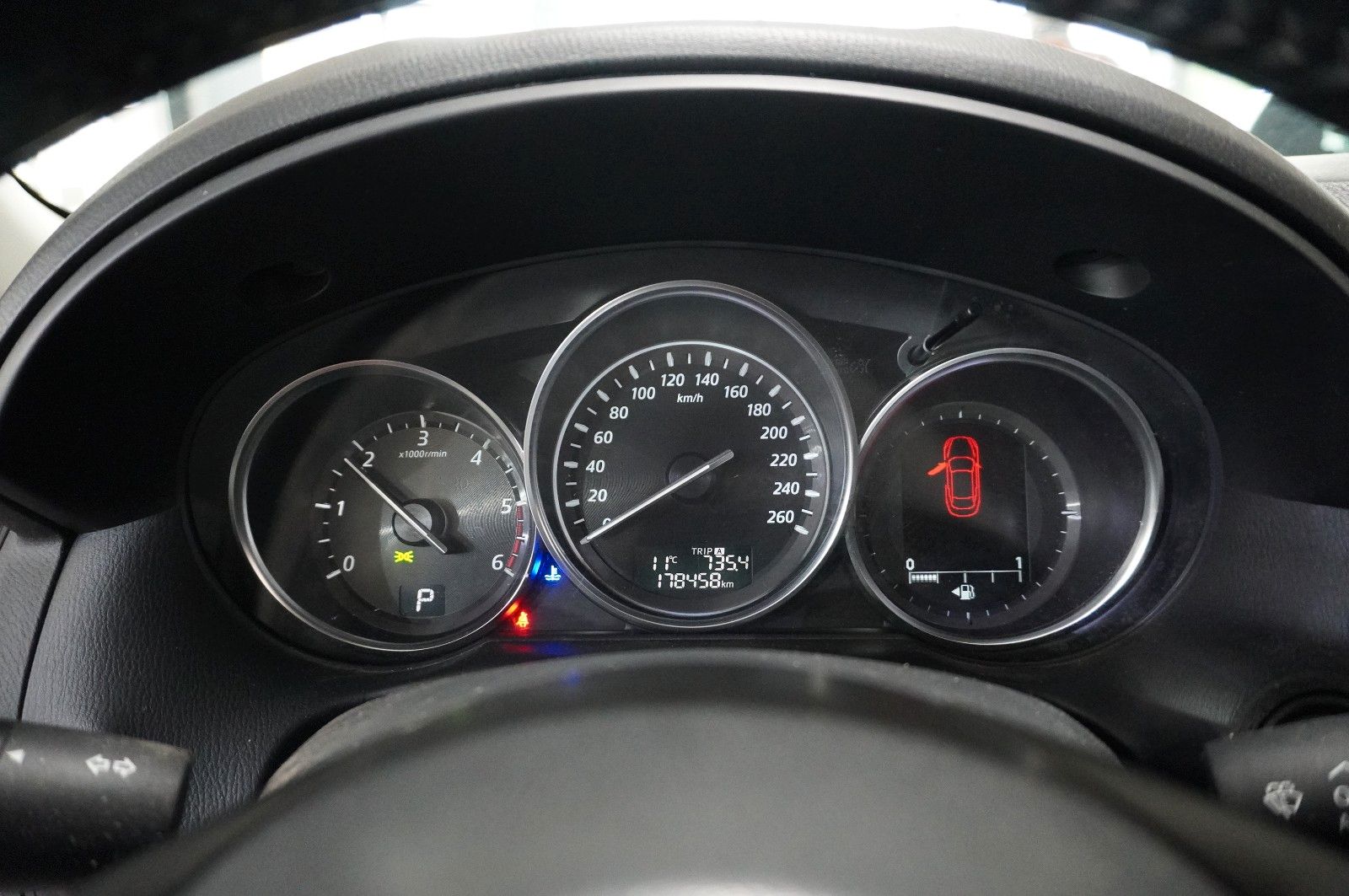 Fahrzeugabbildung Mazda CX-5 2.2 SKYACTIVE SENDO NAVI/BOSE/BI-XENON/AHK