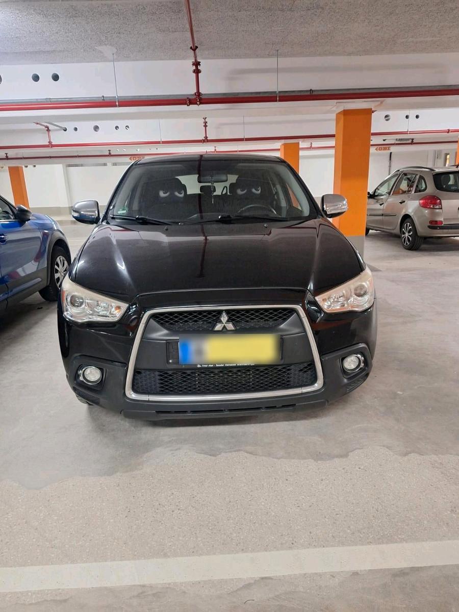 Mitsubishi ASX 2011 — engine