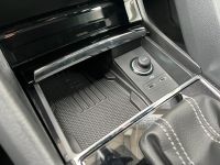 Skoda Karoq 1.5 TSI DSG Sportline PANO KAM AHK 4JGAR bei Autohaus Landmann & Maier OHG