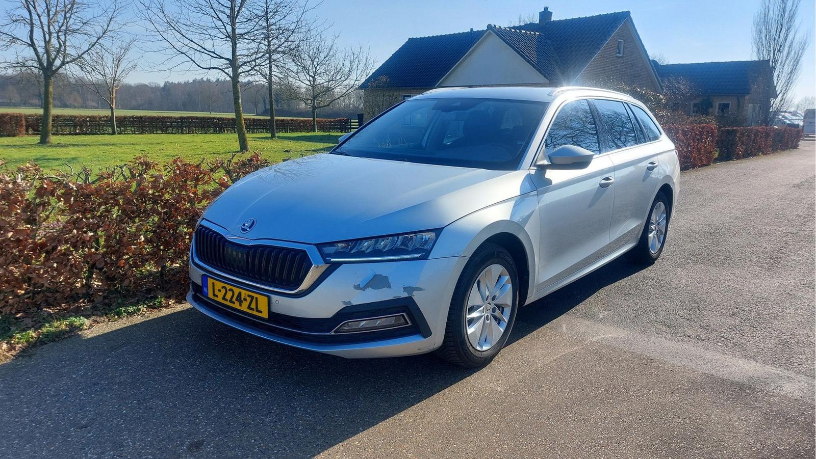 Skoda Octavia kombi 1.0 TSI Business Edition CLIMA/NAV