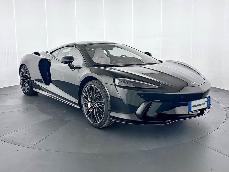 Image of McLaren GT