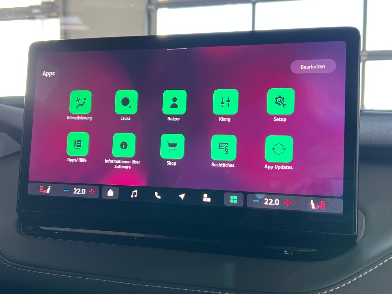 Fahrzeugabbildung SKODA Enyaq Coupé 85 Sportline *AHK, Matrix-LED, 21"-F