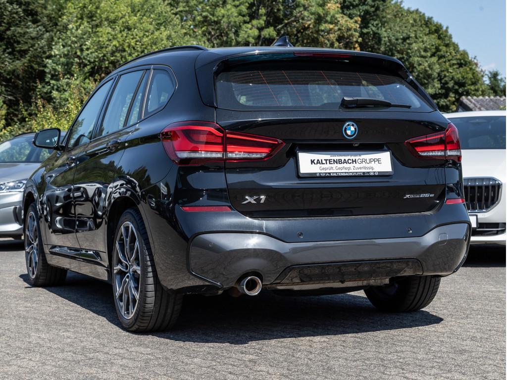 BMW X1 xDrive25e M-Sport FACEL. PANO AHK HUD LED SHZ, миниатюра 7