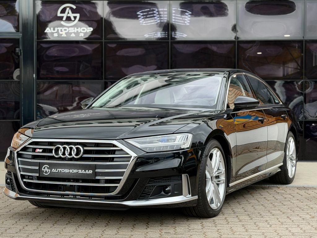 Audi S8