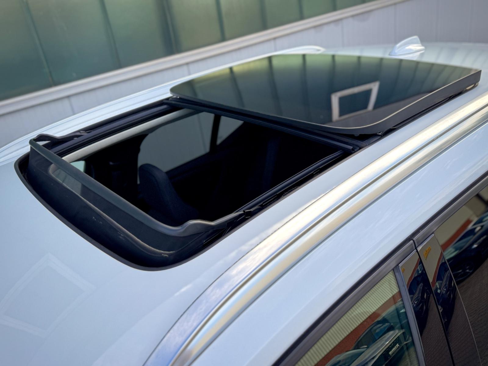 Volvo XC40 1.5T3 Momentum Pro *ASSIST|PANO|NAVI|HIFI*