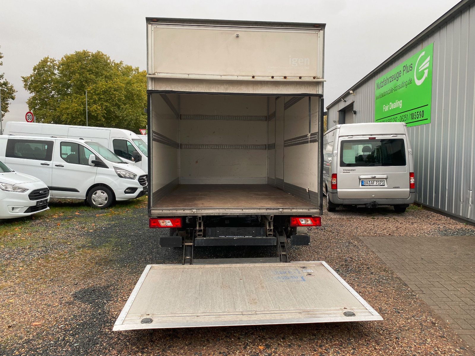 Fahrzeugabbildung Ford Transit 350 L3 Koffer mit LBW,Klima,StH ,kamera