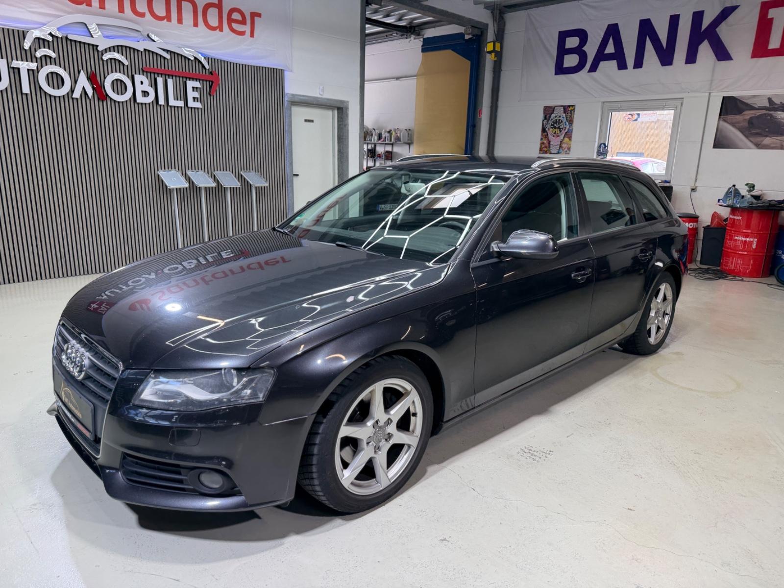 Audi A4 Avant Ambition Navigation PDC Xenon