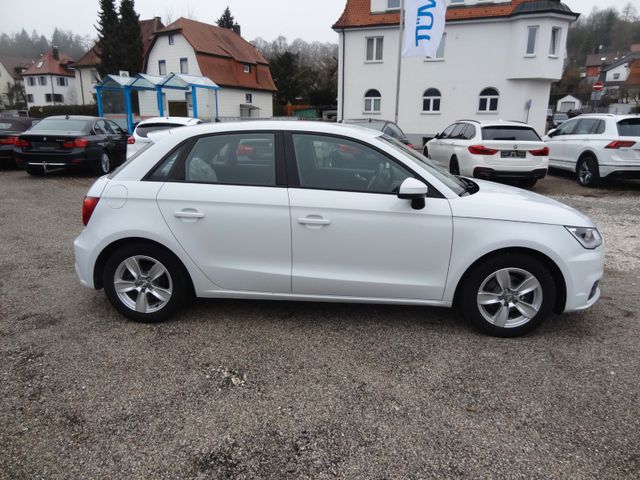 Fahrzeugabbildung Audi A1 Sportback/Garantie/SitzH/Tempomat/
