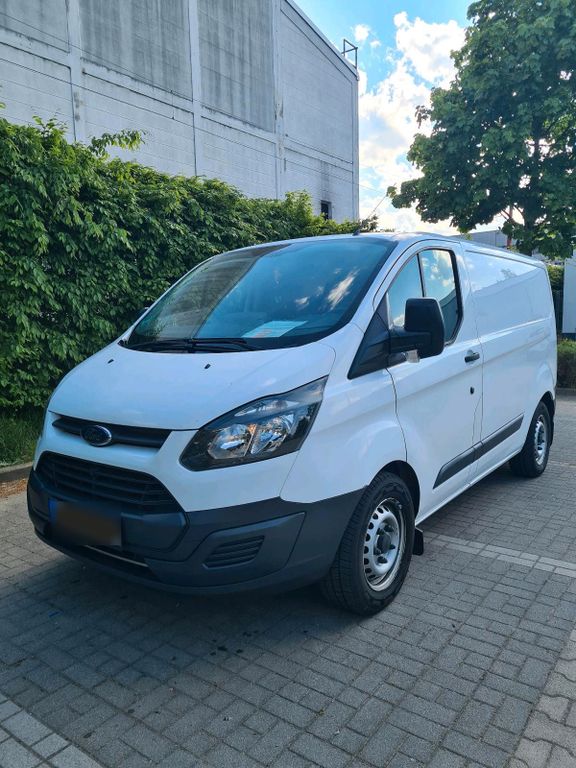 Image of Ford Transit Custom