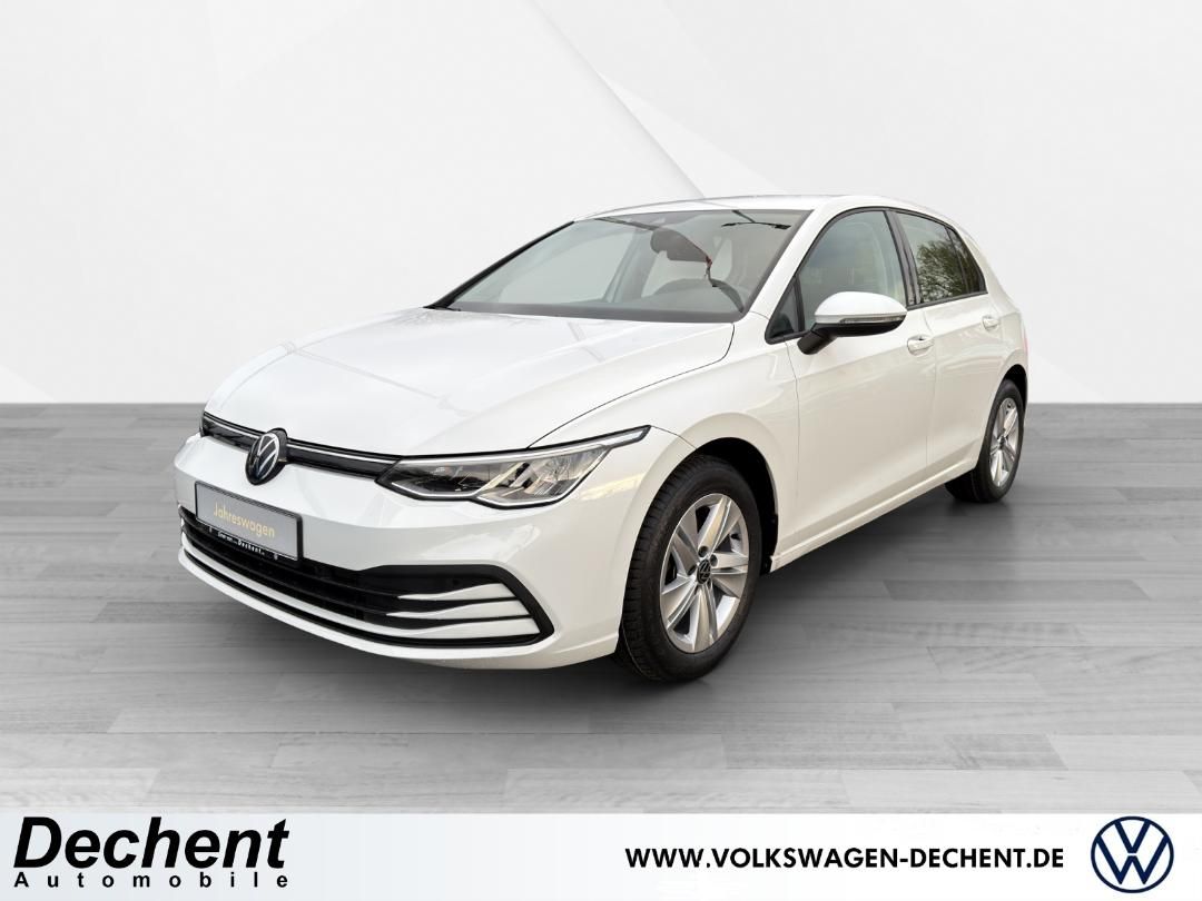 Fahrzeugabbildung Volkswagen Golf Life VIII 1.5 TSI,RearView,Climatronic,SH,L