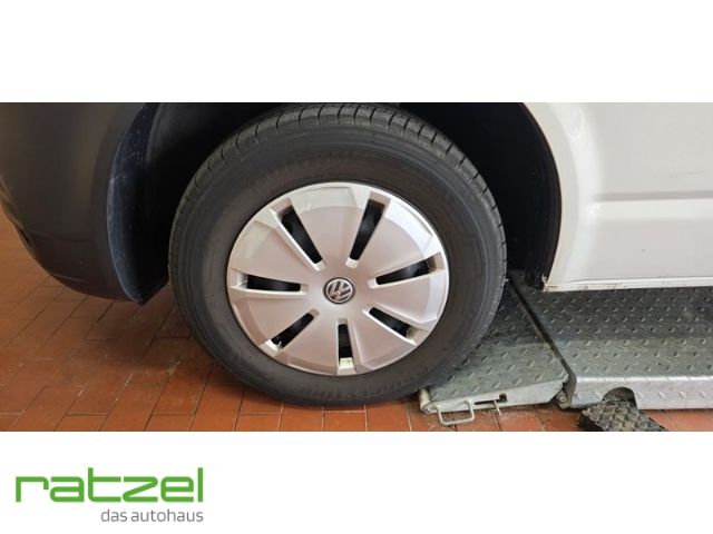 Fahrzeugabbildung Volkswagen Transporter Kombi KR 2.0 TDI 9-Sitzer Navi App C