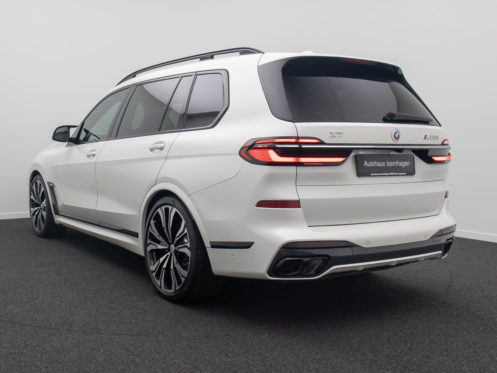 Fahrzeugabbildung BMW X7 M60i xD 360°SkyLounge Individual-Voll 23Zoll