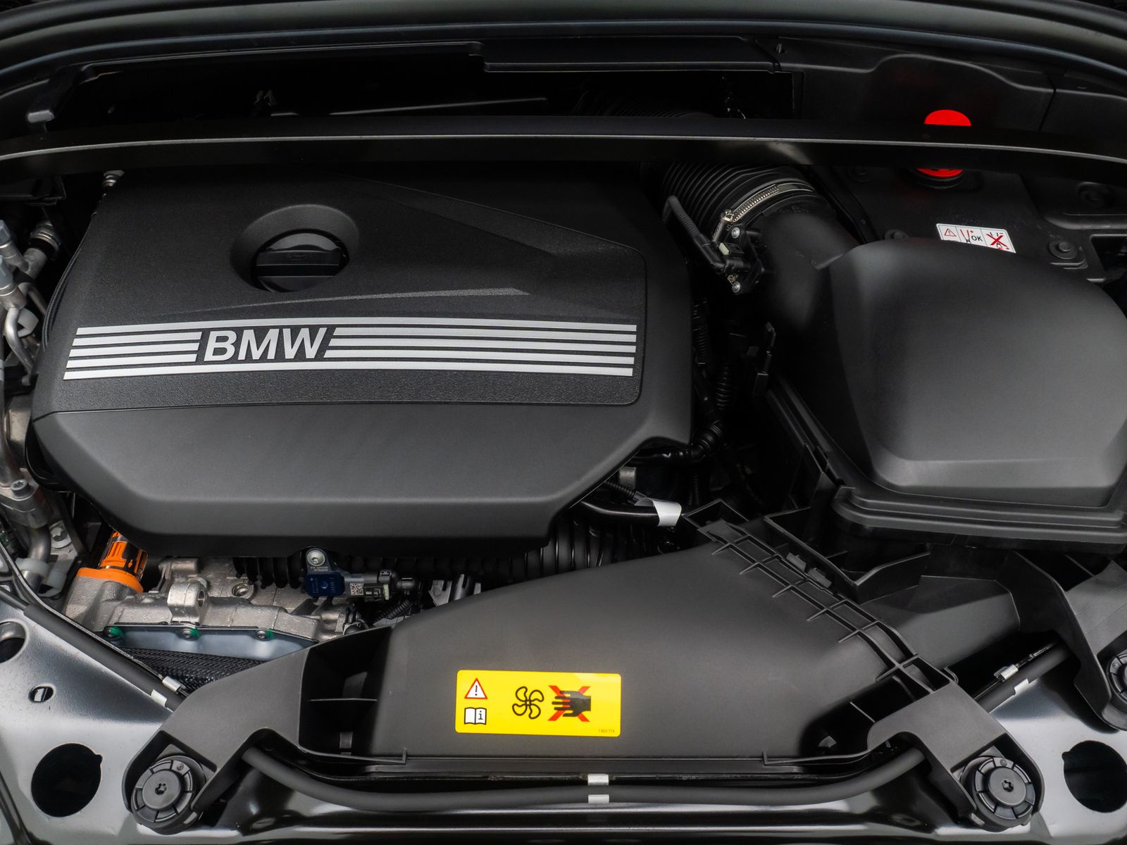 Fahrzeugabbildung BMW X1 xD25e M Sport H/K Kamera Panorama DAB Memory