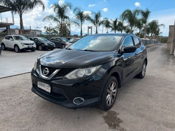 Nissan Qashqai - 1