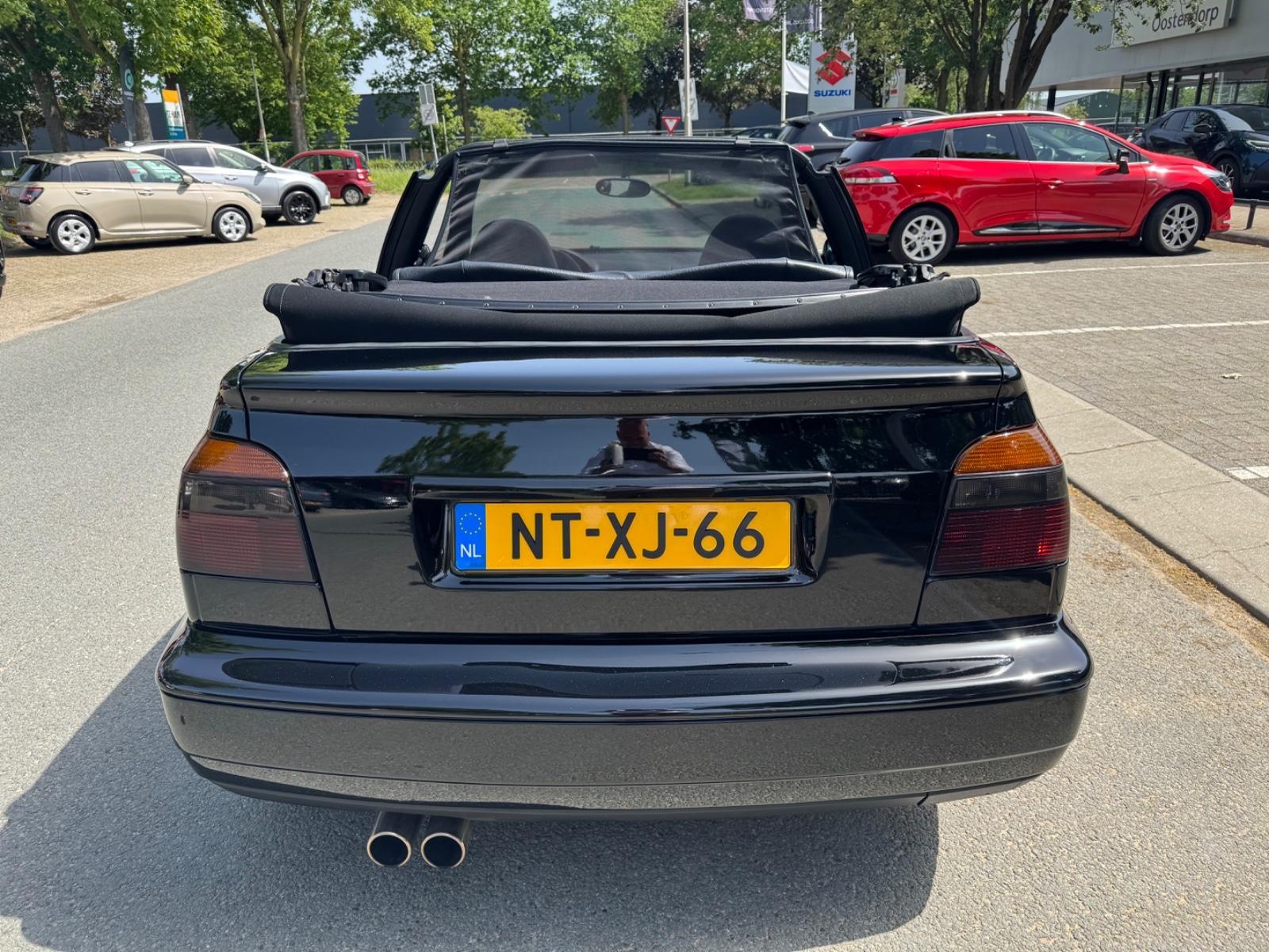 VOLKSWAGEN GOLF - VR5 CABRIOLET - 2.3 170 CV - BVM - VOLANT EN CUIR