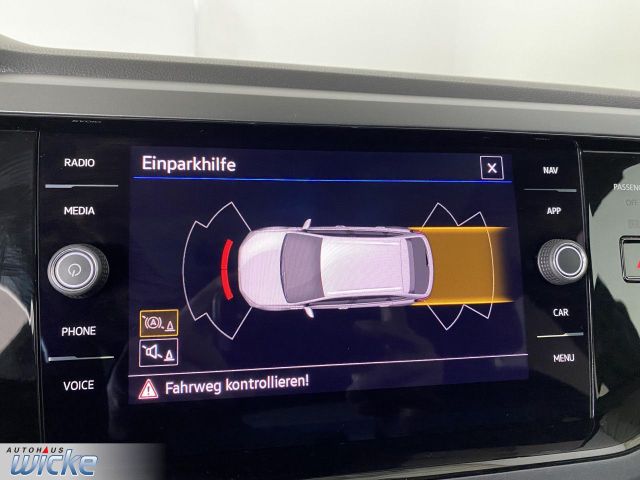 Taigo 1.0 TSI R-Line NAVI KLIMA AHK LANE ASSIST