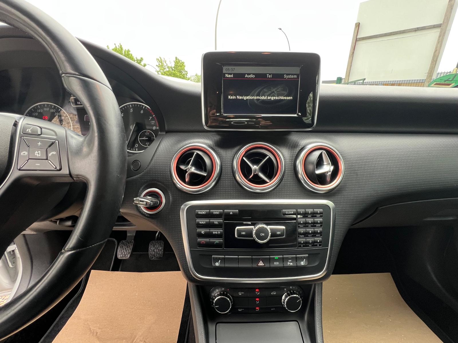 Mercedes-Benz A 180 A A 180 BlueEfficiency