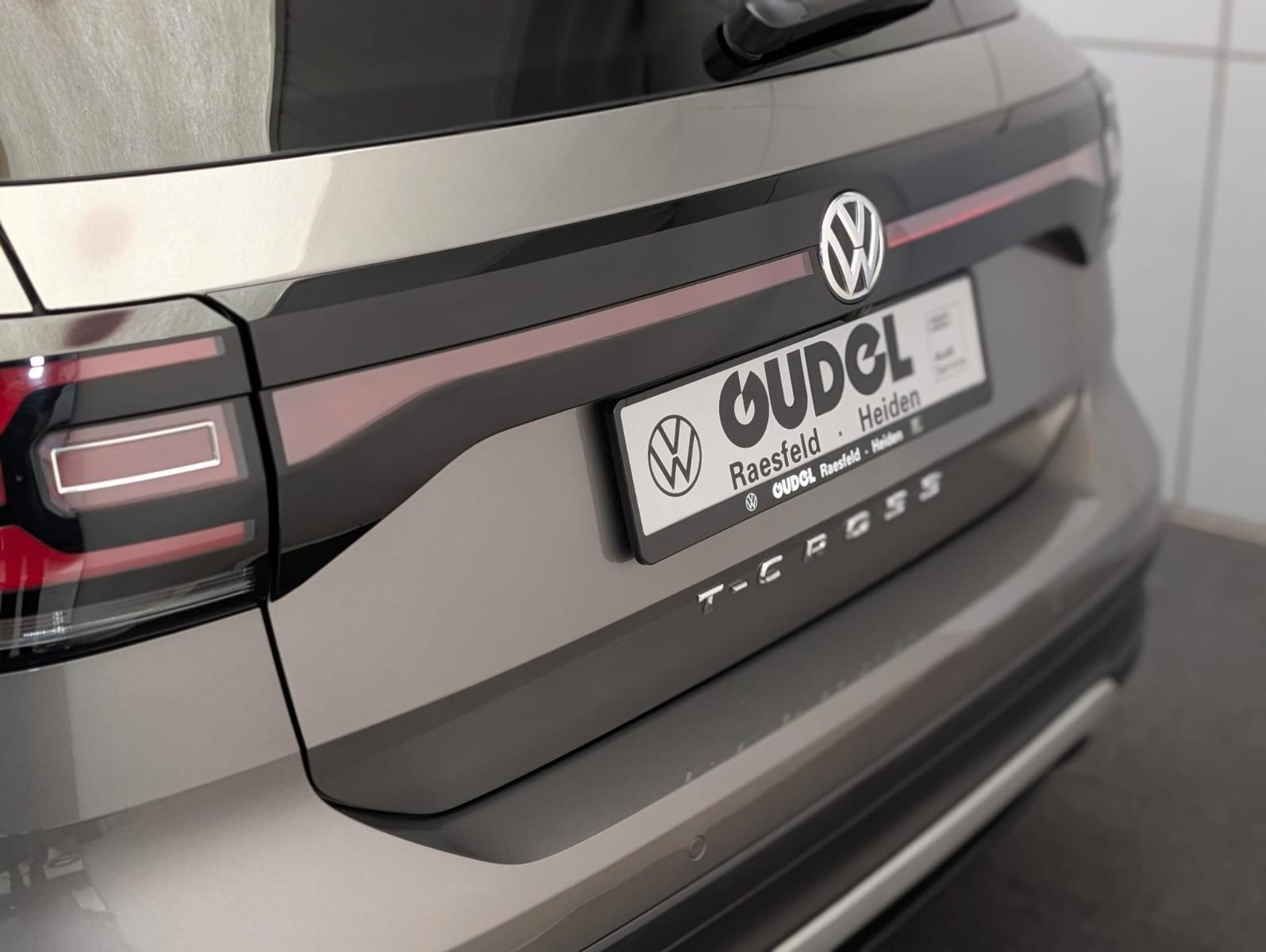 Volkswagen T-Cross Style 1.0 TSI DSG AppC. Kamera AID SideA