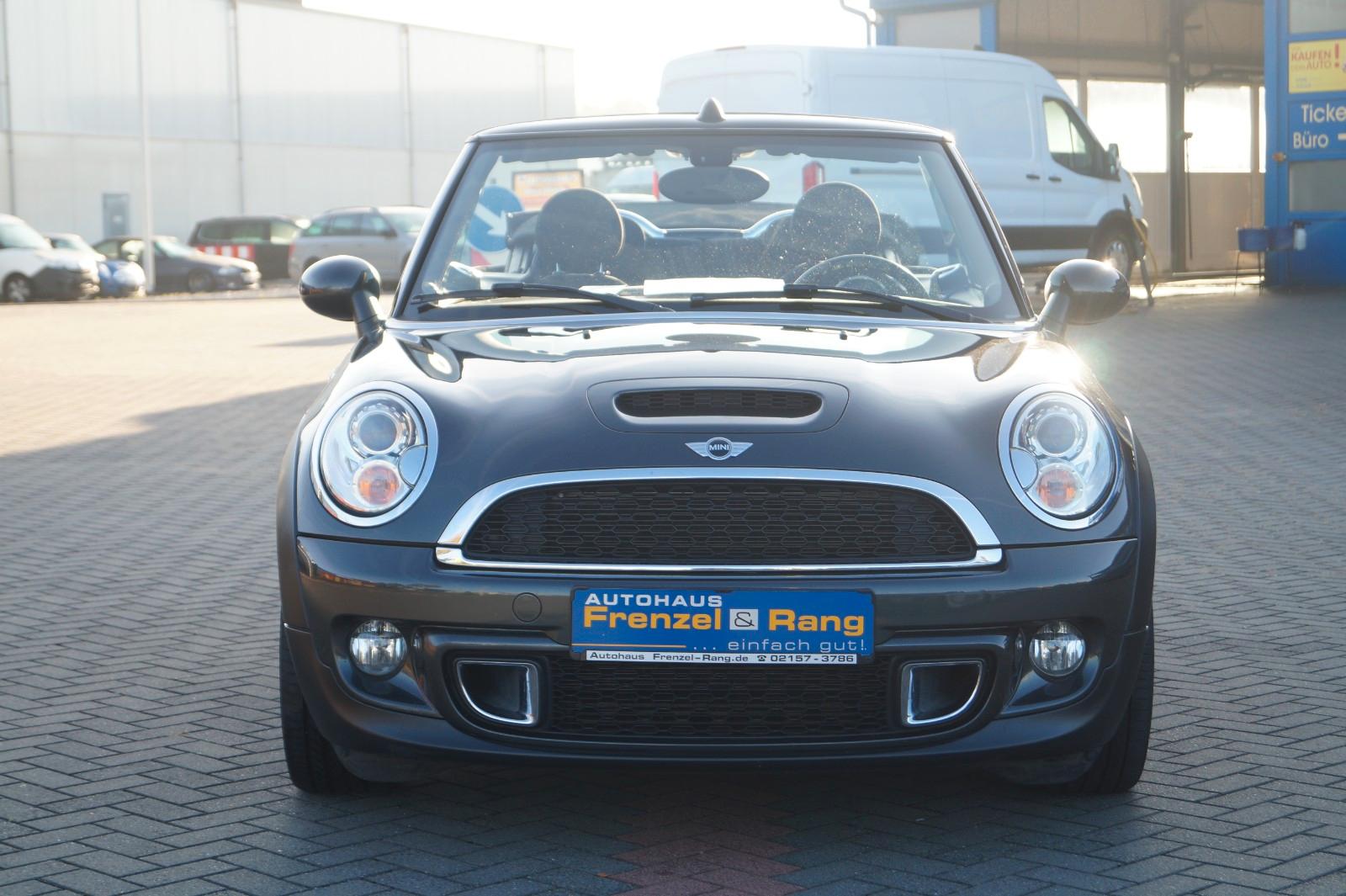 MINI Cabrio Cooper S *Sitzheizung*Klimaautom.*PDC*