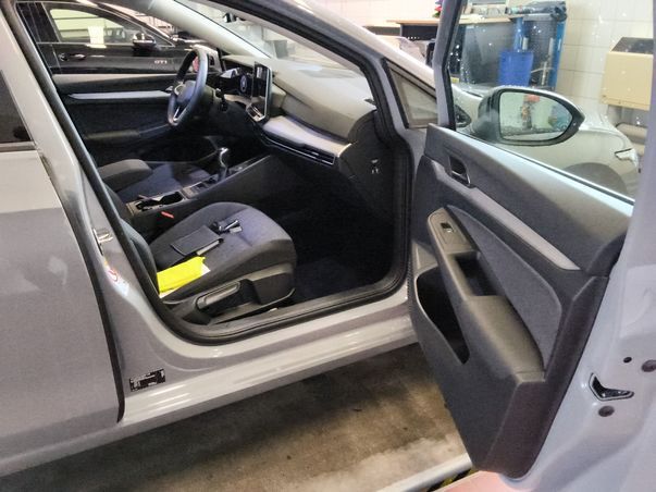 Volkswagen Golf - Bild 7
