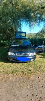 Volvo V40 TÜV 04/27 - gebrauchte Volvo V40 aus dem Jahr 2004