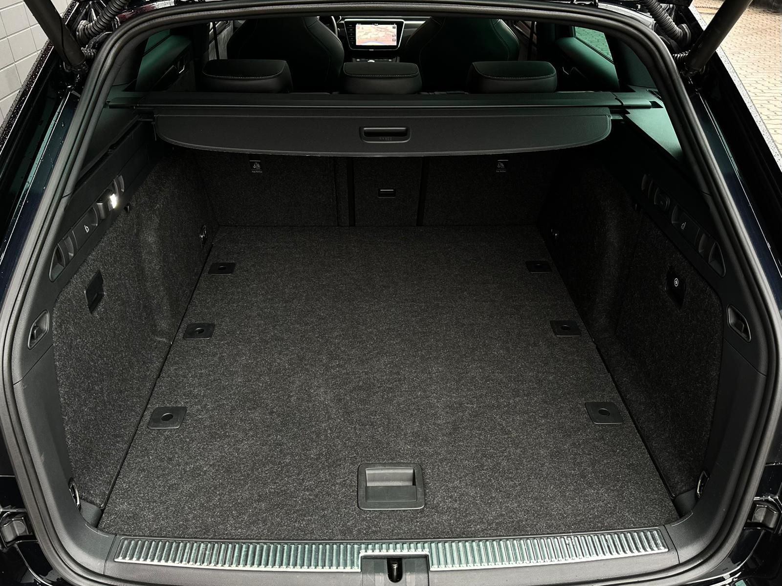 SKODA Superb 2.0TSI SPORTLINE 4x4* LED#4xSHZ#LH#FH#SH - Image 7