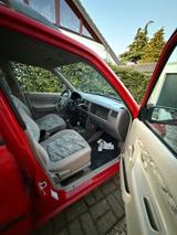Mazda Demio 1.3 in rot - Mazda: Mazda3 I