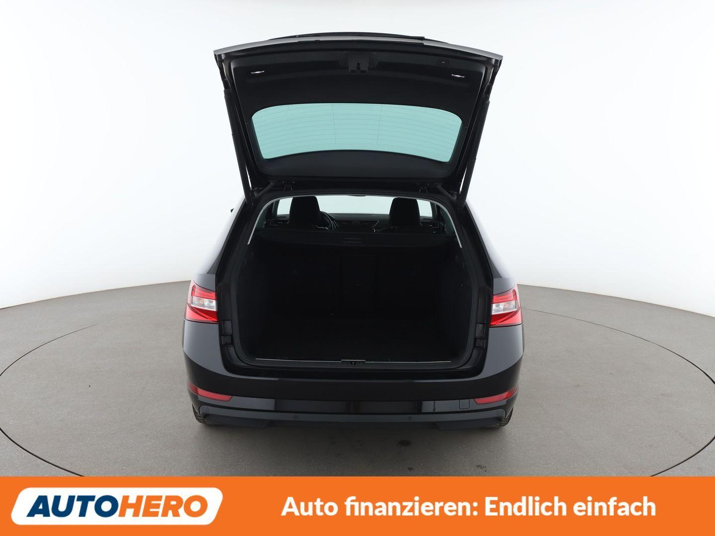 Skoda Superb 2.0 TDI Style Aut.*NAVI*ACC*PDC*SHZ*, миниатюра 16