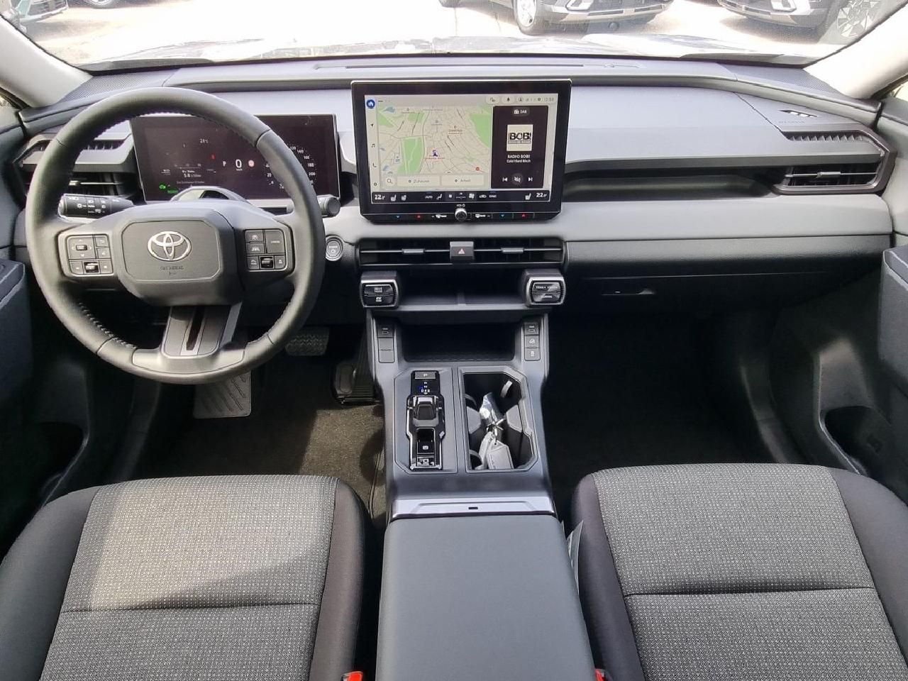 Fahrzeugabbildung Toyota RAV4 2.5 Hybrid 143 kW AWD Teamplayer