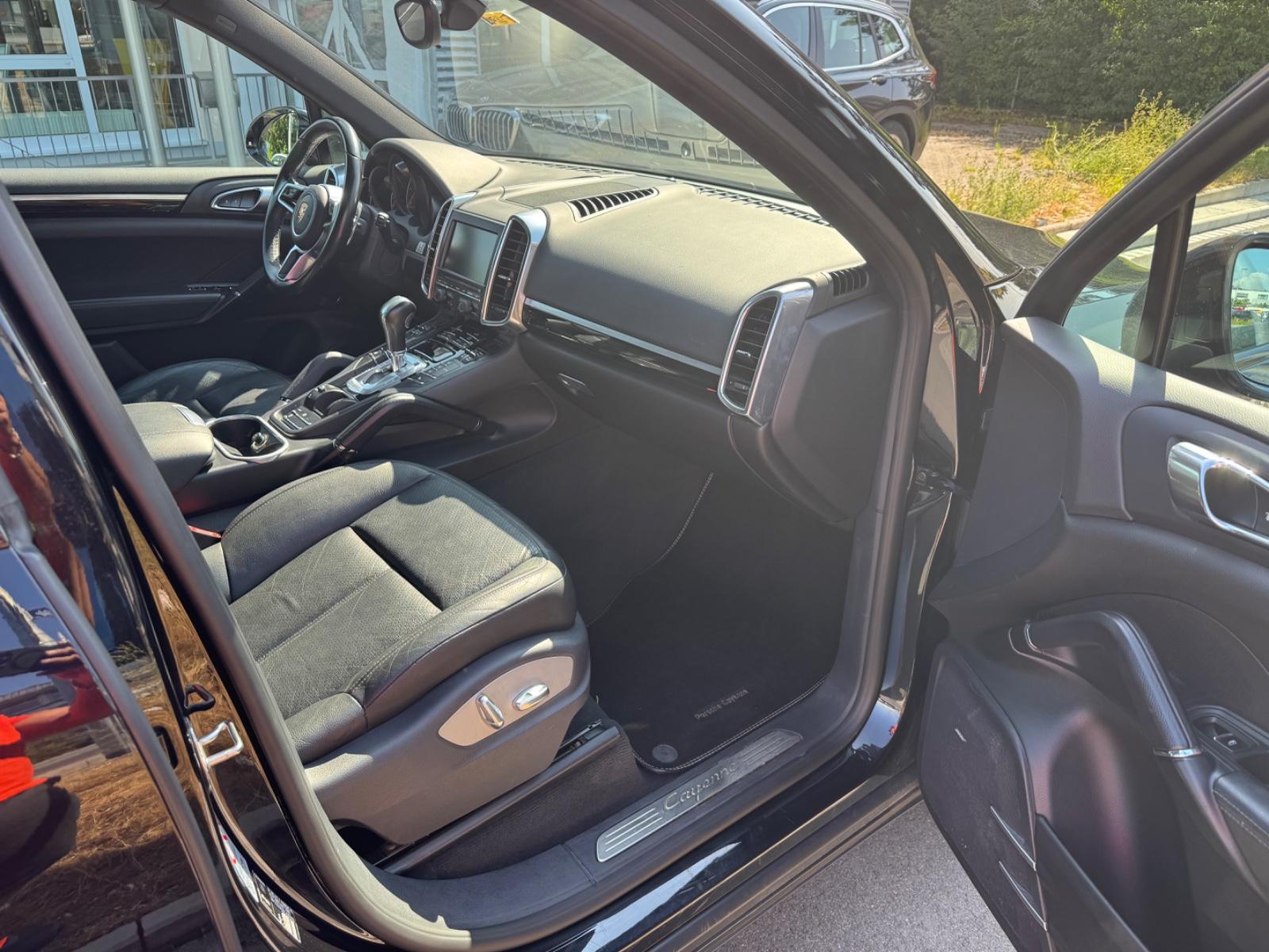 Porsche Cayenne Diesel S/GSD/Memory/4xSHZ/Tempo/Bose/22"