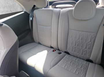 Fiat 500 e la Prima Cabrio 360+Kam.+KeyLess+Navi+SHZ