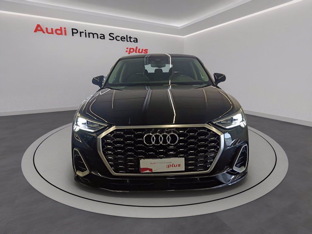 Audi AUDI Q3 sportback 35 1.5 tfsi mhev s line editio imagem 2