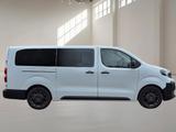 Opel Vivaro Kombi XL Diesel Autmomatik - Opel Vivaro mit Diesel-Antrieb: Kleinbus