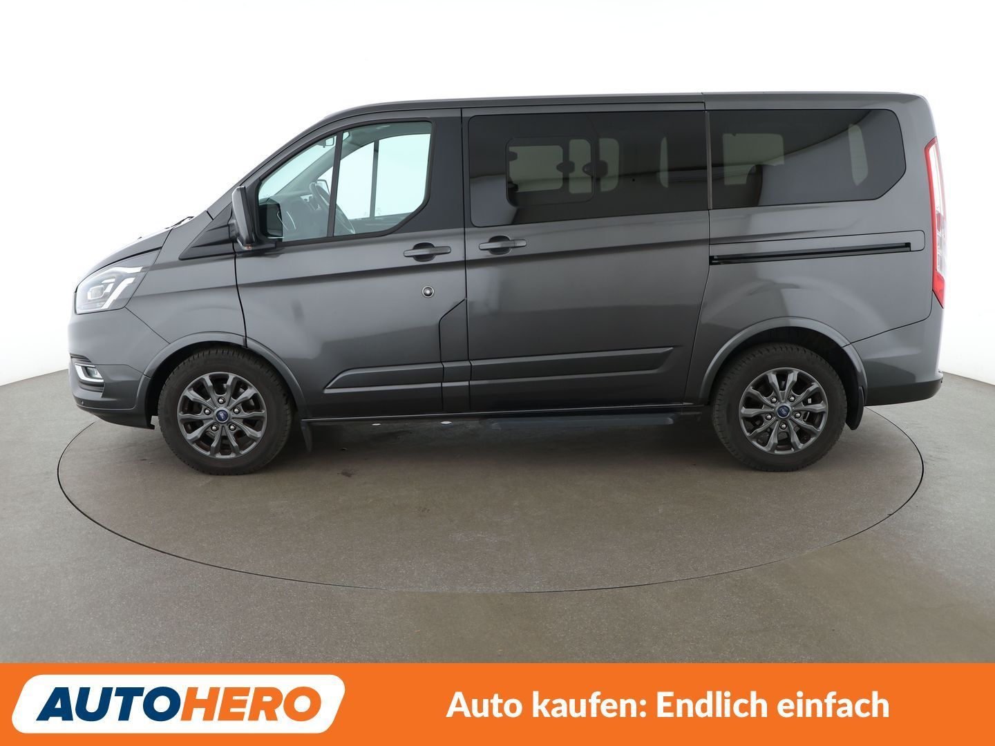 Ford 2.0 TDCi 320 L1 Tourneo Titanium X Aut. NAVI ACC foto 3