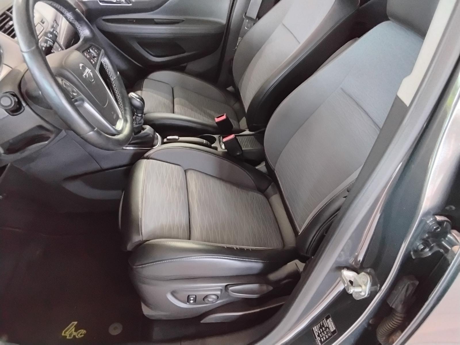 Opel Mokka AHK Allrad super gepflegt viele Extras