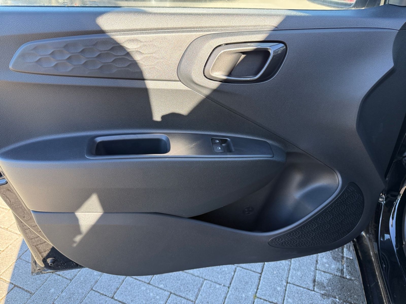 Fahrzeugabbildung Hyundai i10 1.0 Select Navi Kamera