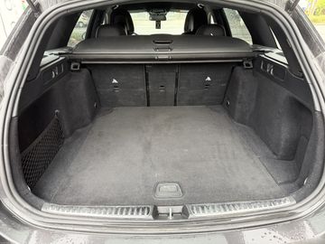 Mercedes C 200 - 6
