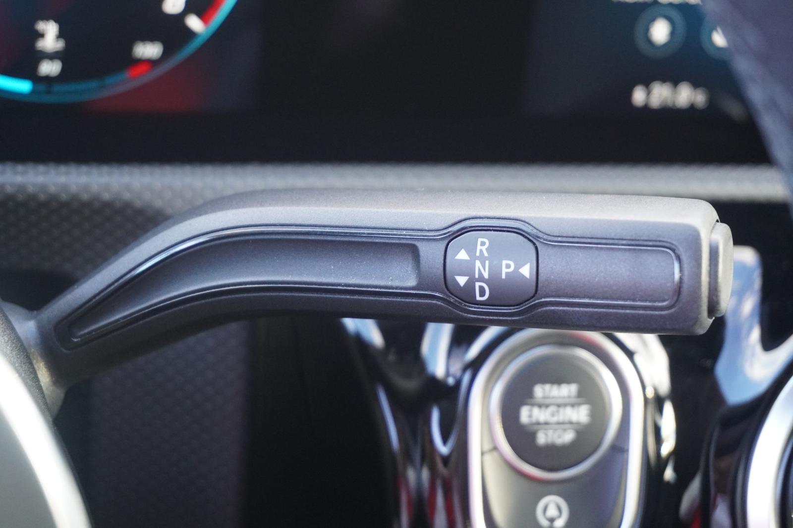 Mercedes-Benz A180 Progressive 7G-DCT LED Navi Kamera Tempomat