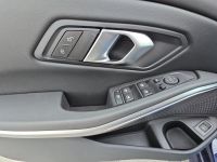 BMW 318 - Vorschau Bild 18