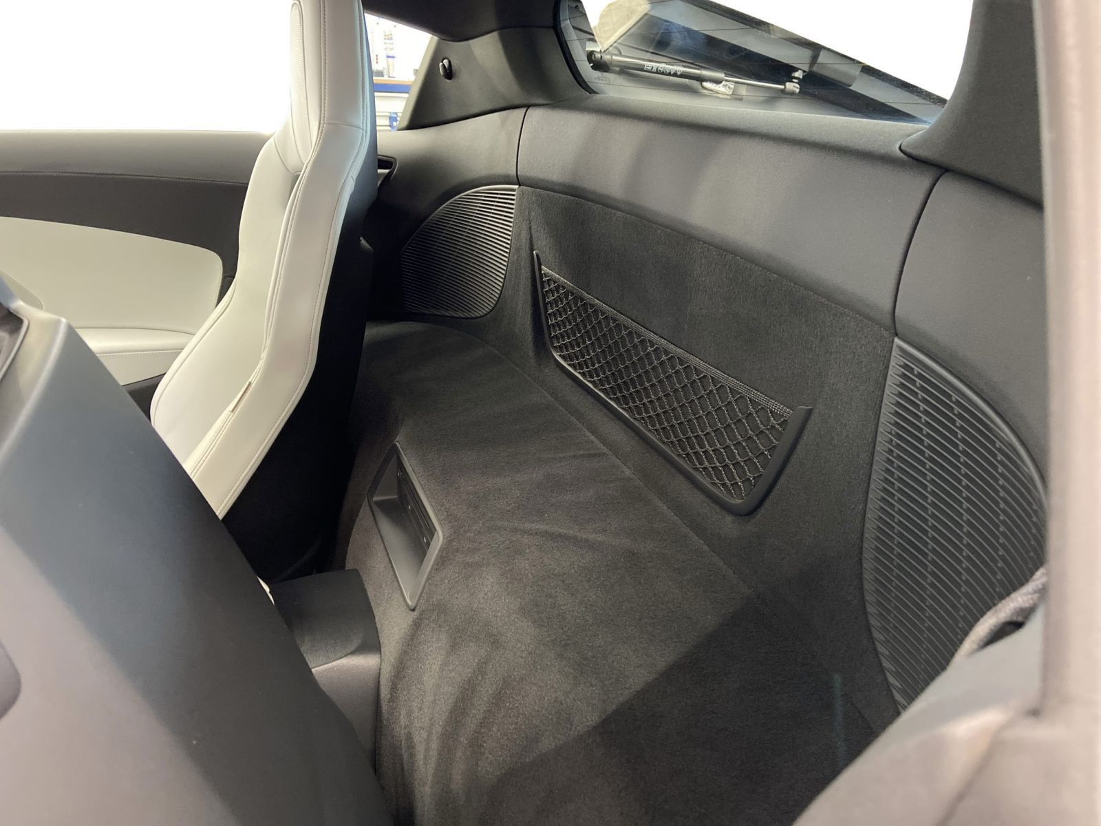 Audi R8 - Bild 8