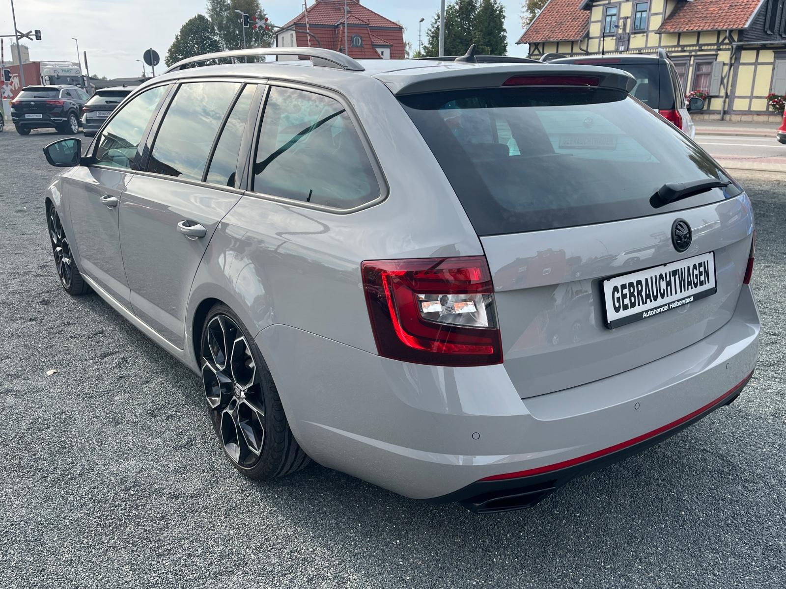 Skoda Octavia Combi RS 245/LED/DAB/ Tiefer!!!!