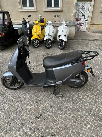 Autres Saxxx e scooter 45 Km/h Autoführerschein fahrbar