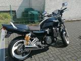 Yamaha XJR 1200 