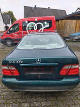 Mercedes-Benz Mercedes CLK 320 - Mercedes-Benz CLK 320 aus 1997