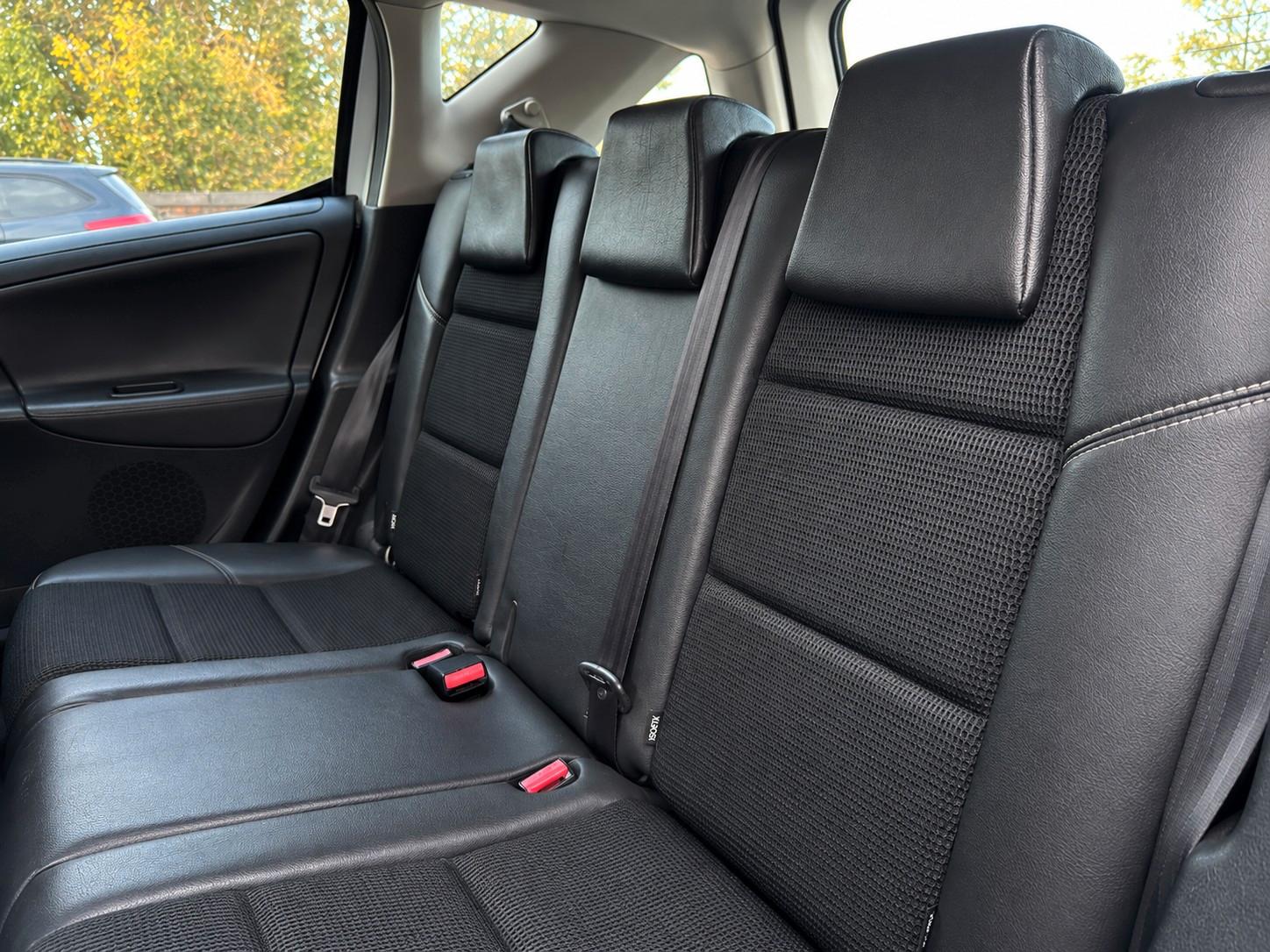 Peugeot 207 2011 — photo 10