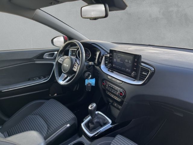 Fahrzeugabbildung Kia Ceed VISION * SITZHEIZUNG* *LENKRADHEIZUNG* *KAM