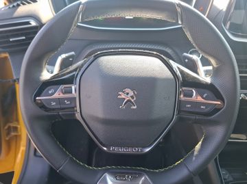 Peugeot 208 GT 1.2 PureTech 100 Kam.+LED+Navi+Alcant.