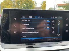 Foto Nummer 12: PEUGEOT 2008